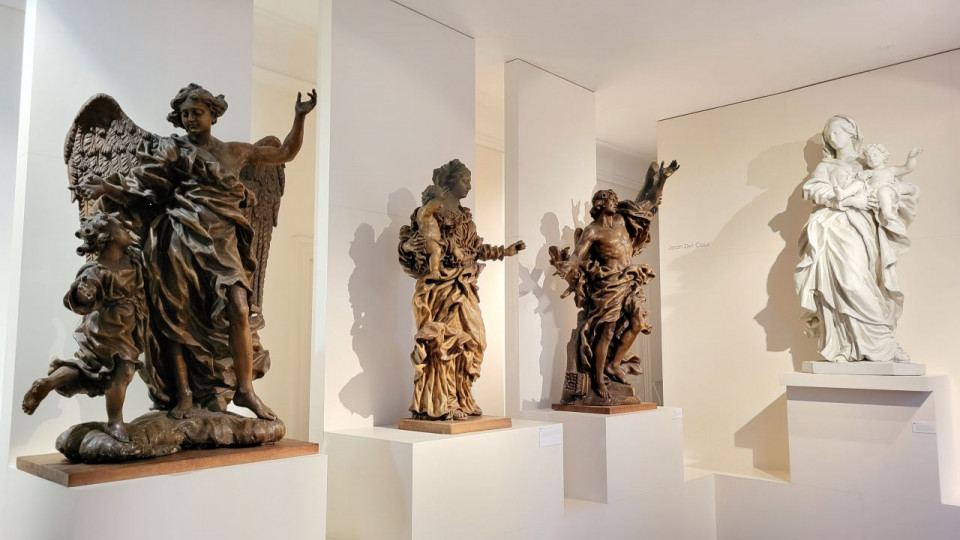 Jean Del Cour Statues Grand Curtius