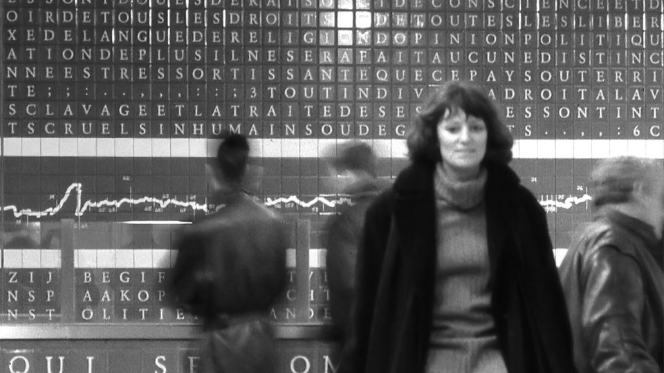 Françoise Schein, inauguration de « Dyades » pour la station Parvis de Saint-Gilles, Bruxelles, 1992  Credits : François Aglalaz